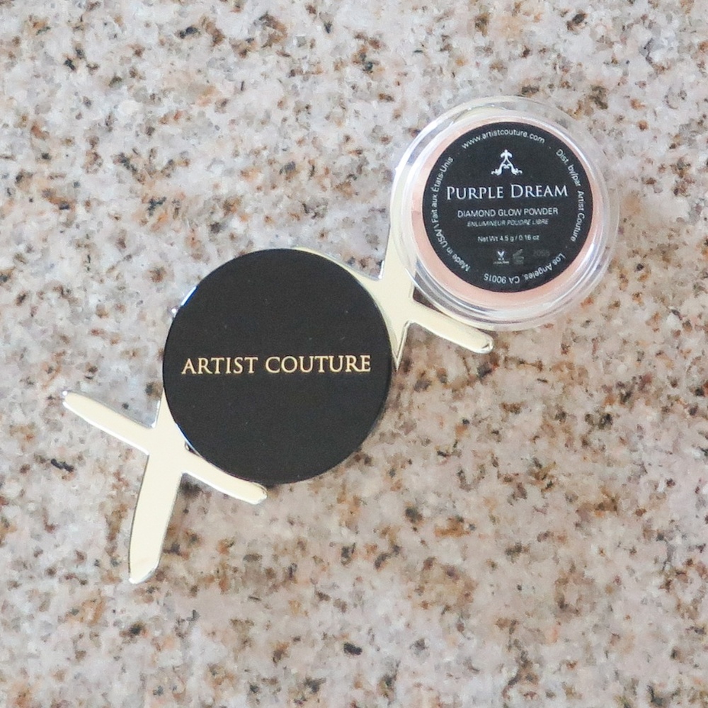 ARTIST COUTURE Diamond Glow Powder in PURPLE DREAM